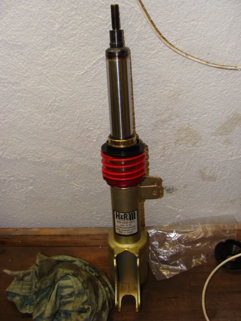 Gewindefahrwerk S2 Coupe 002.jpg