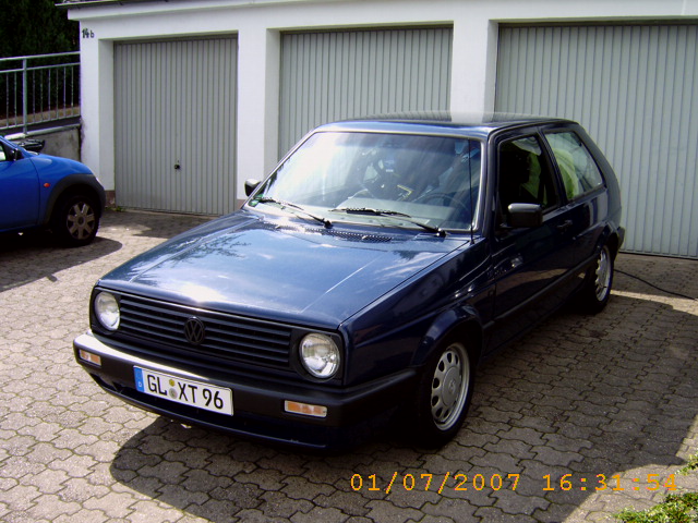 Golf 2 neu Tieferlegung 002.jpg